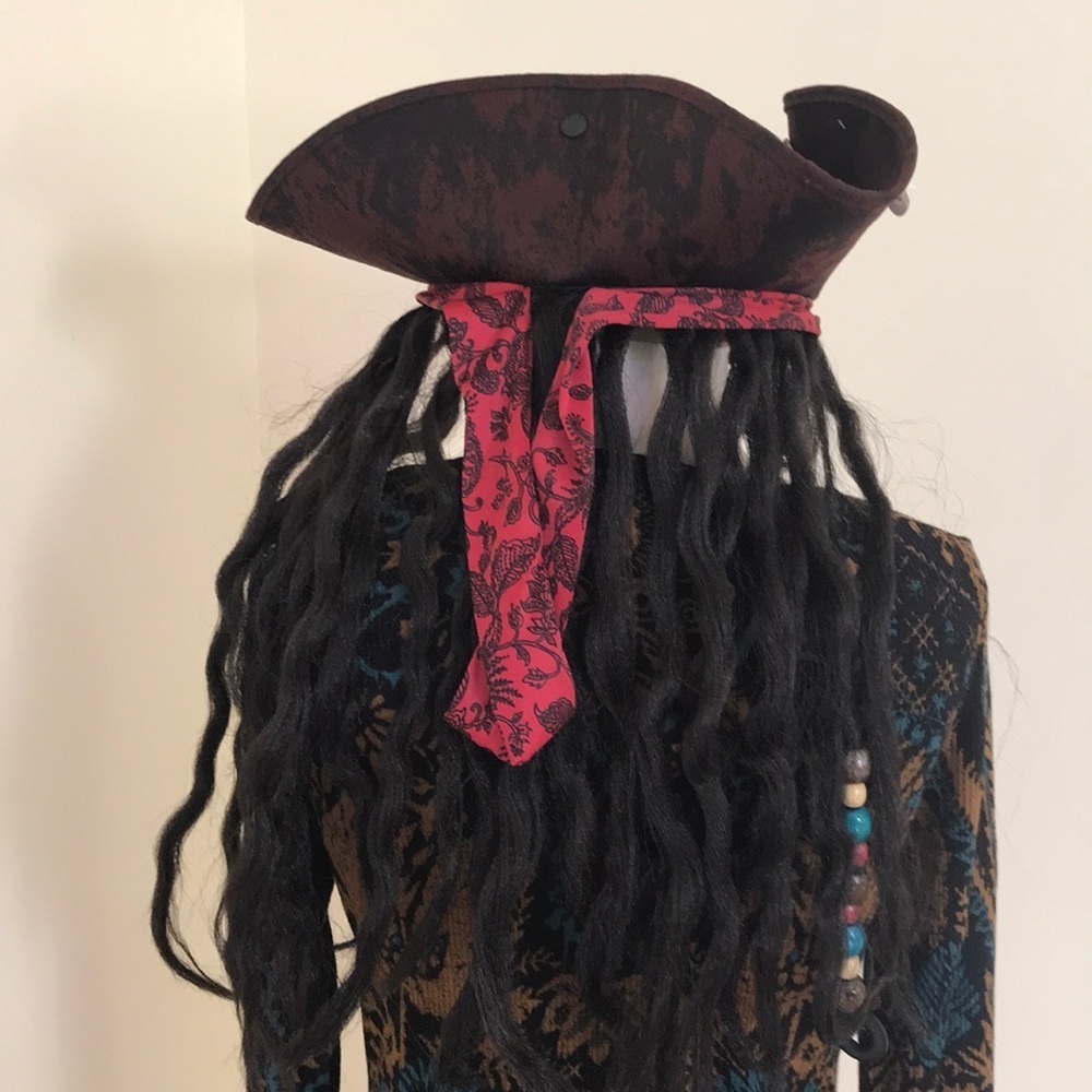 New! No label Brown combo hat with curls